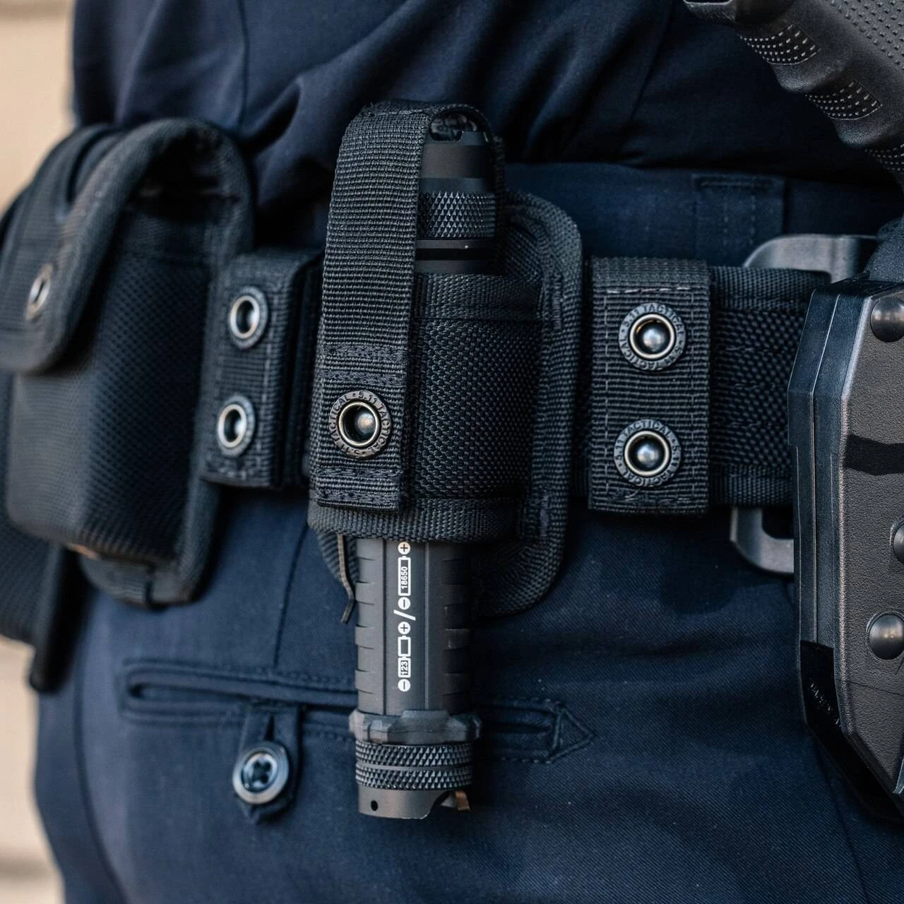 5.11 Tactical Sierra Bravo Flashlight Holder 56257 - Image 3