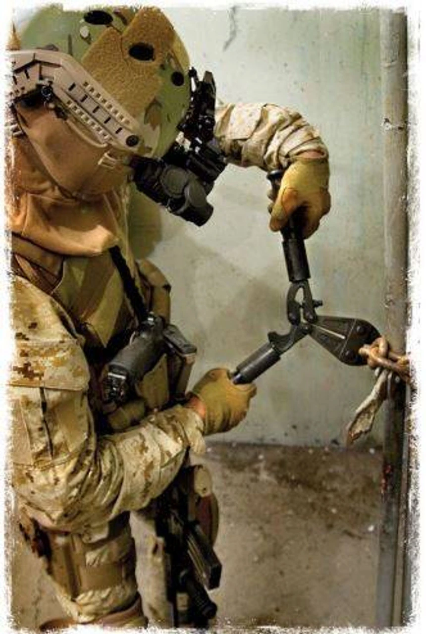 Blackhawk Dynamic Entry Mini Boltmaster - Image 3