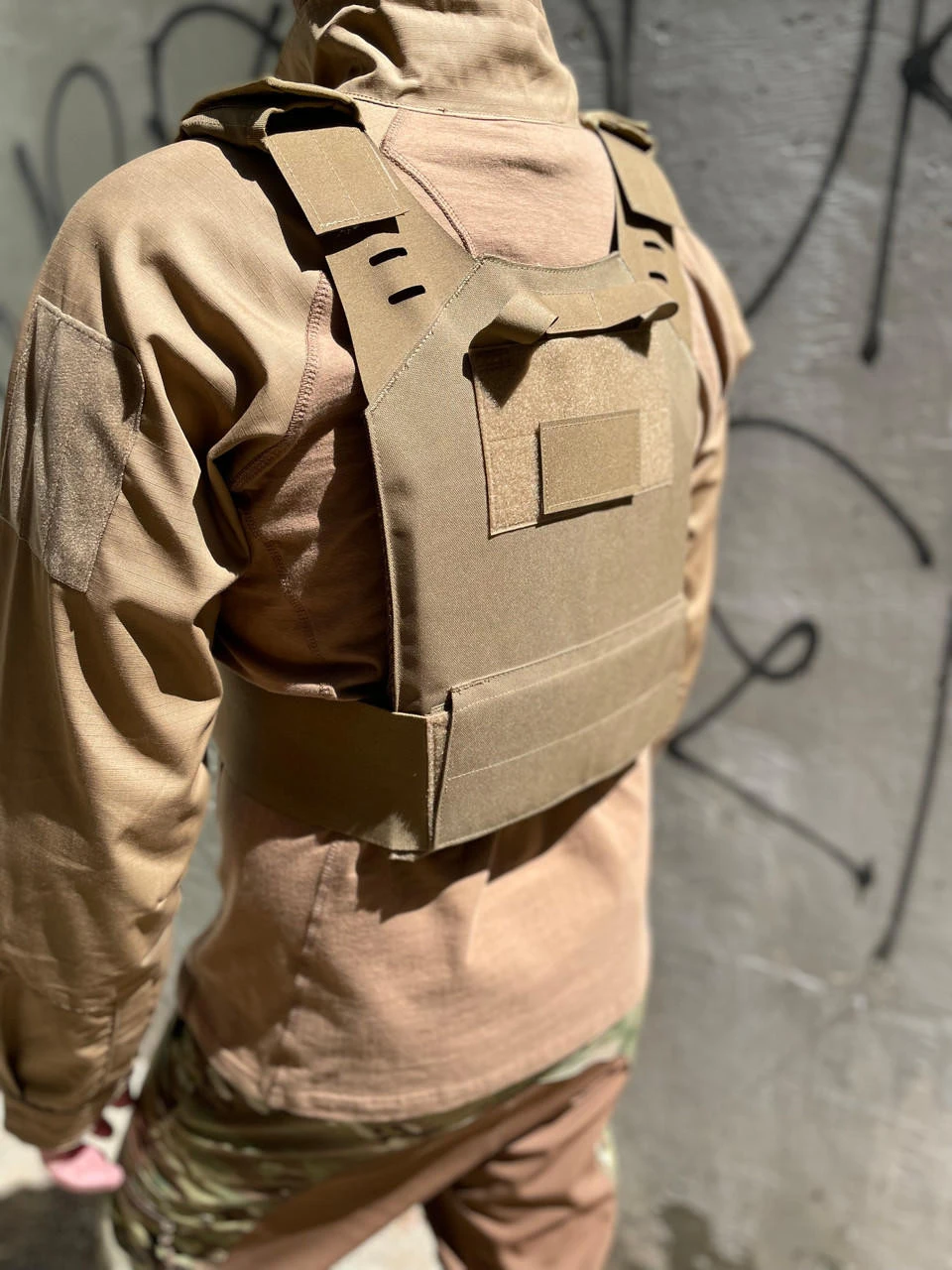 LA Police Gear JTE Lightweight MOLLE Plate Carrier - Image 4