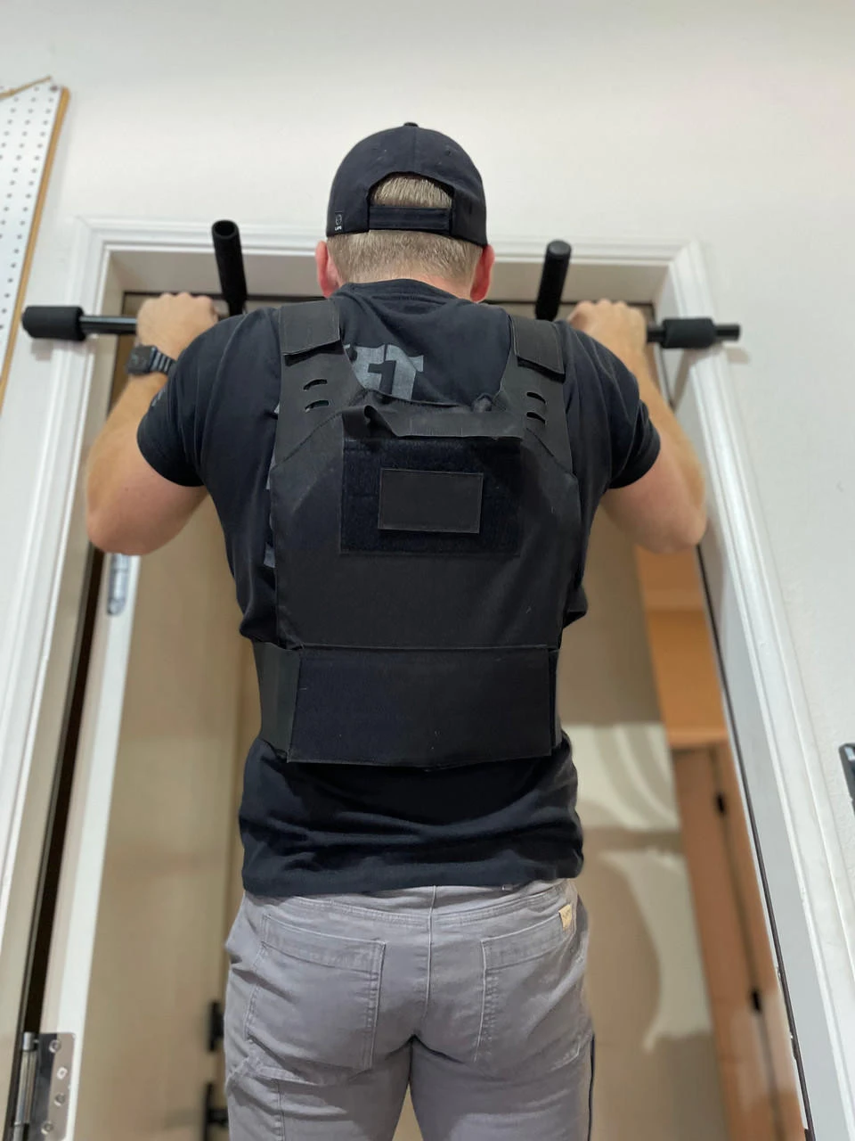 LA Police Gear JTE Lightweight MOLLE Plate Carrier - Image 8