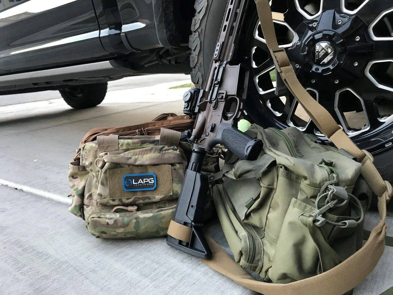 LA Police Gear Tactical Bail Out Gear Bag - Best Seller - Image 4