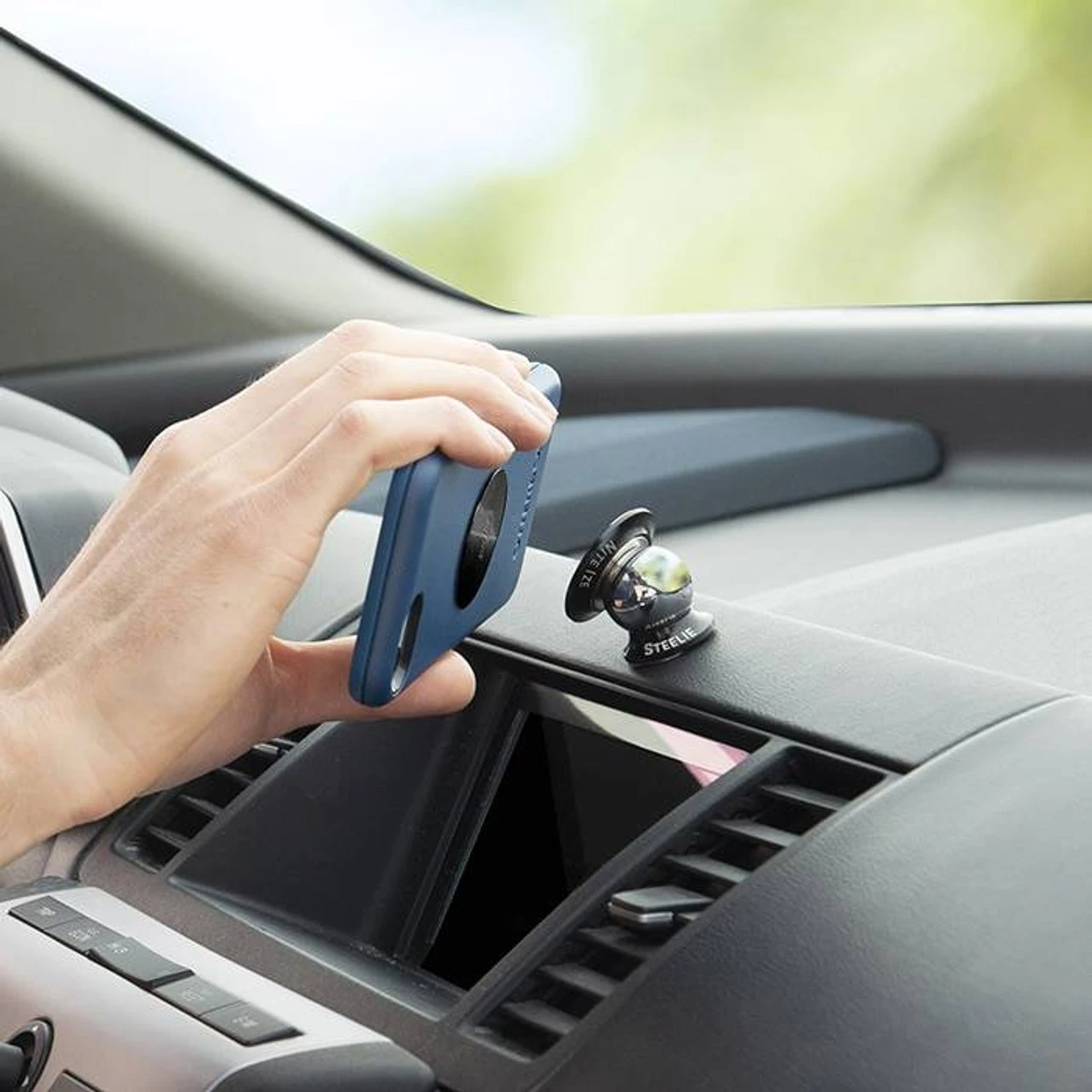 Nite Ize Steelie Orbiter Dash Kit - Image 2