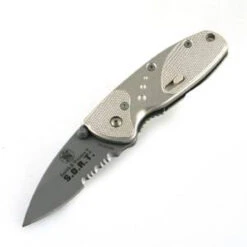Smith & Wesson Silver Serrated Knife