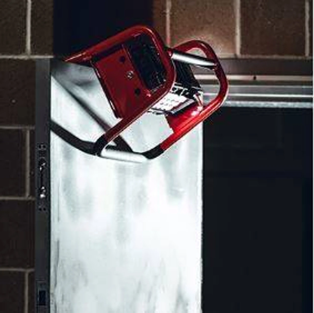 Streamlight Portable Scene Light II - Image 4