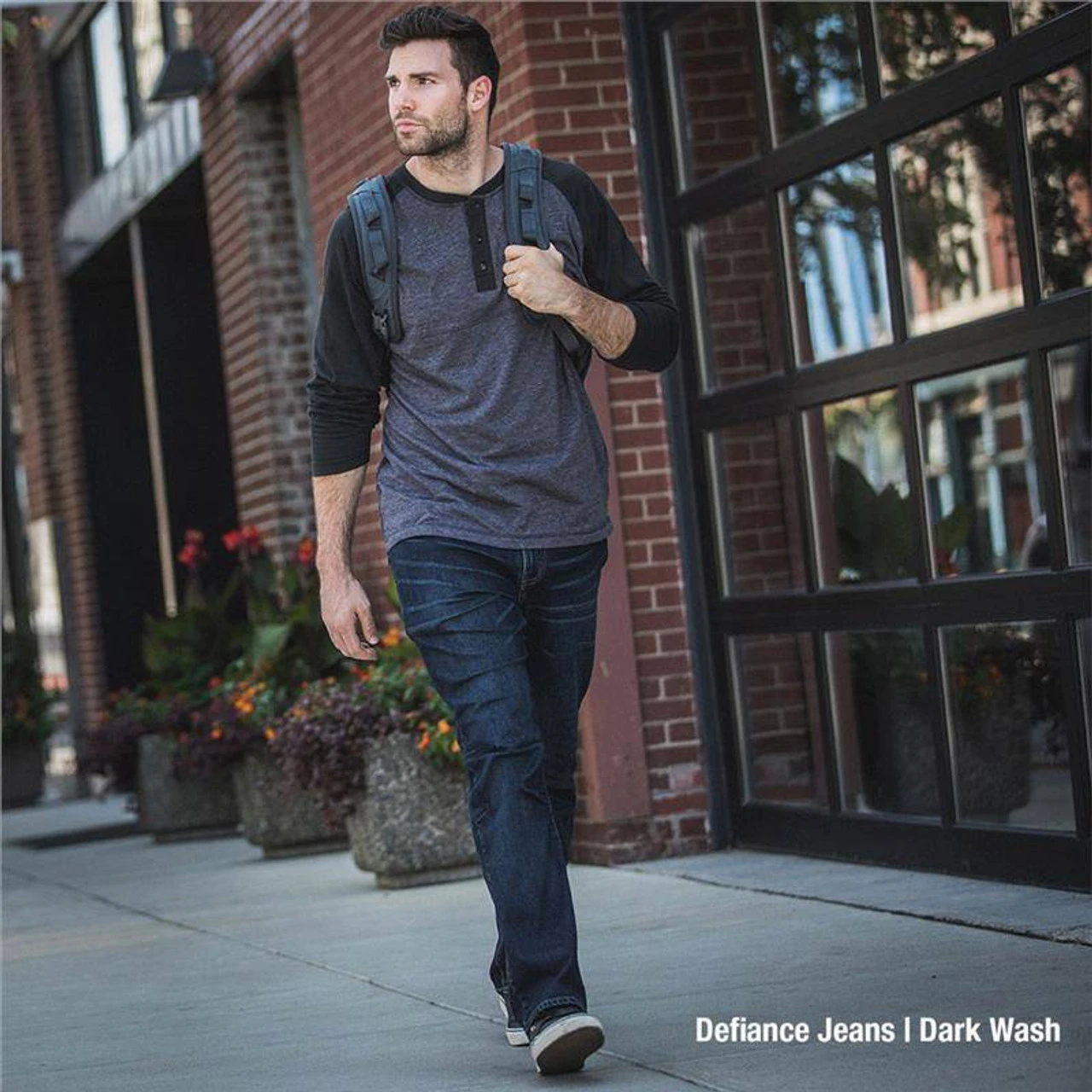 VertX Men's Defiance Jeans - Image 7